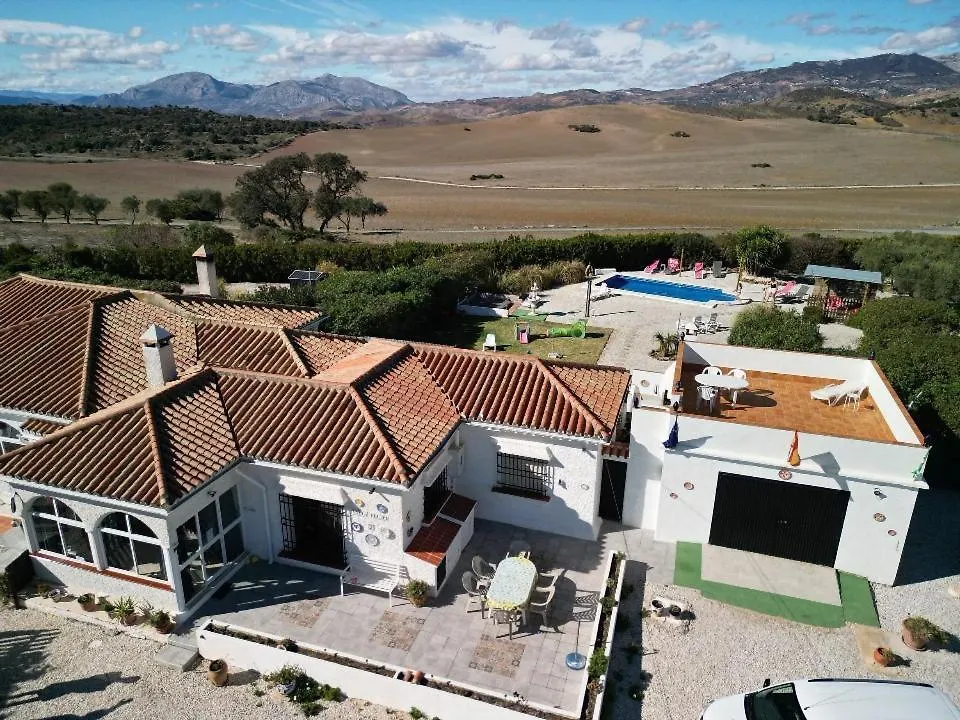 Stunning Villa Felipe, With Private Pool & Hot Tub Almogia