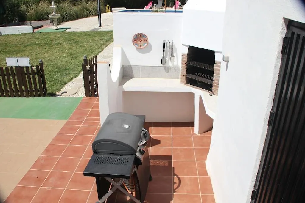 Stunning Villa Felipe, With Private Pool & Hot Tub Almogia
